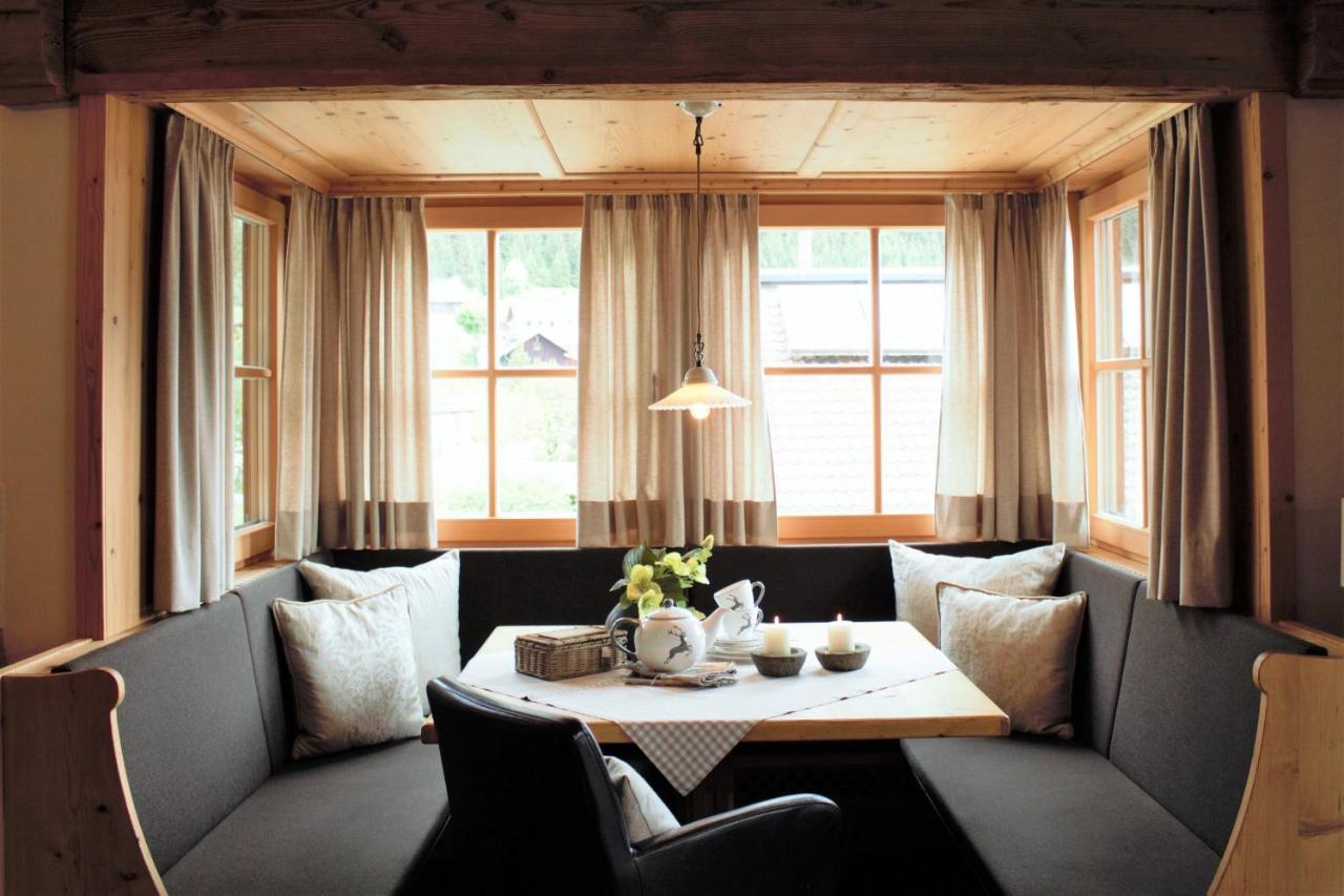 Chalet Tannenhof Lermoos Exteriör bild