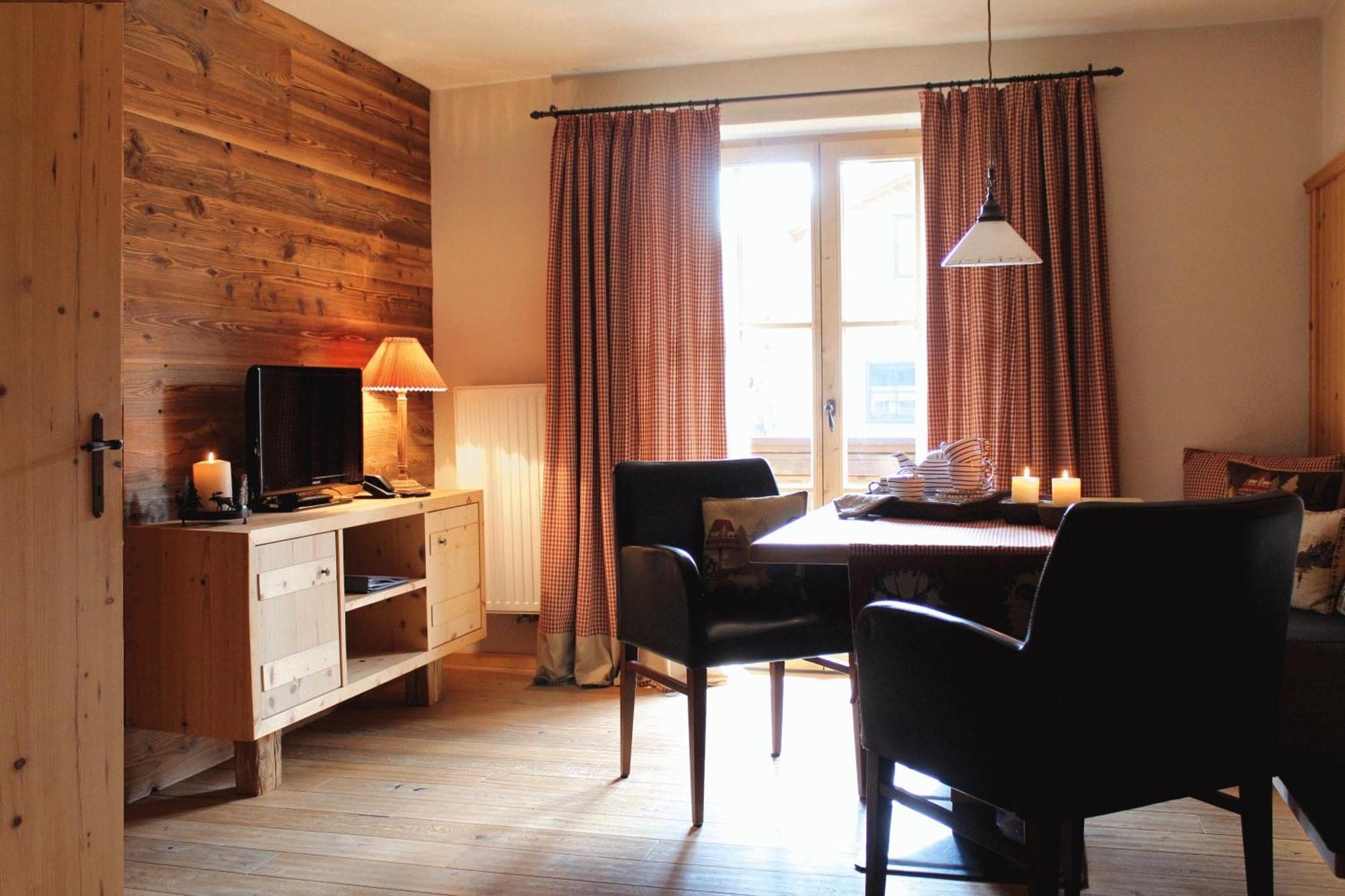 Chalet Tannenhof Lermoos Rum bild
