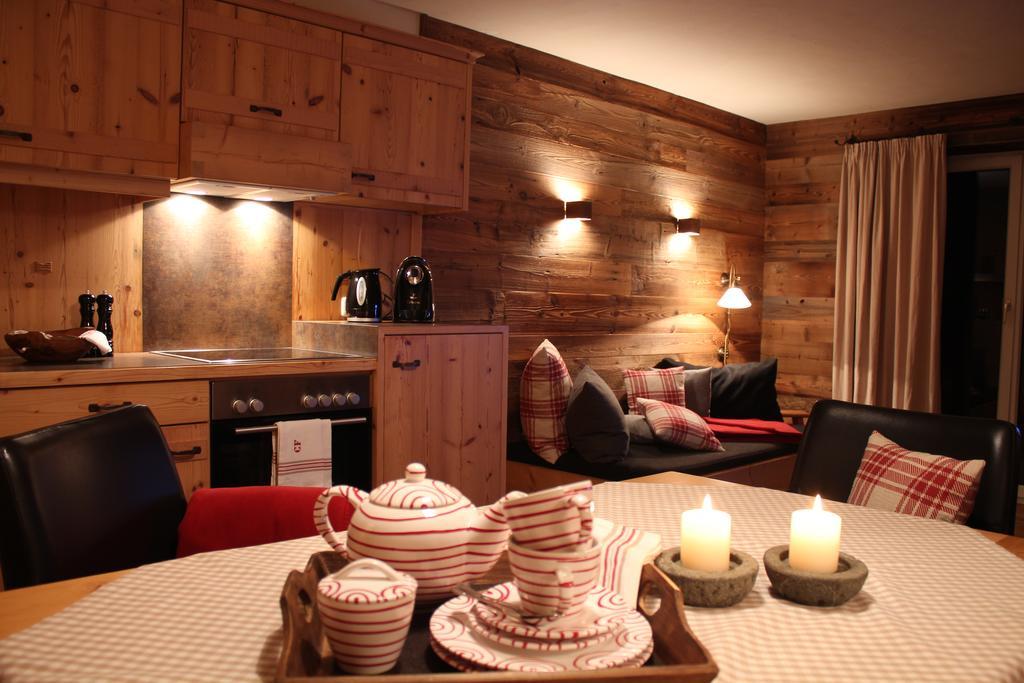 Chalet Tannenhof Lermoos Exteriör bild